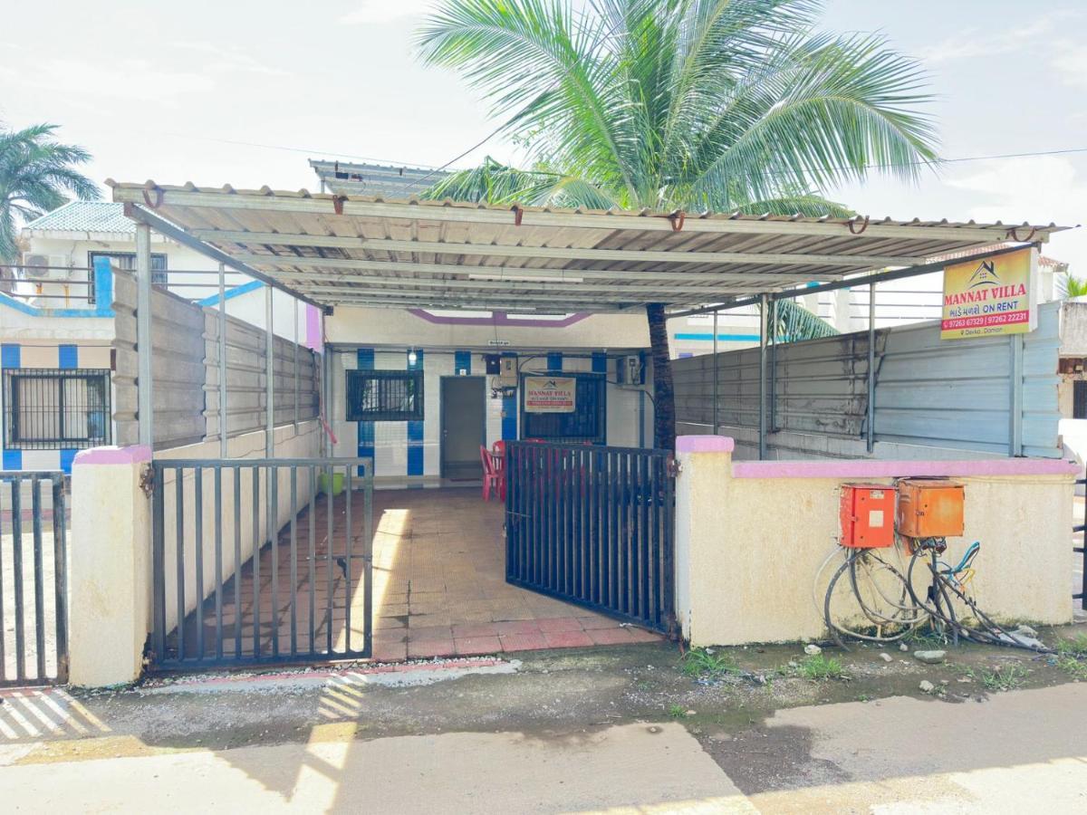 Mannat Villa 2Bhk Daman Exterior photo